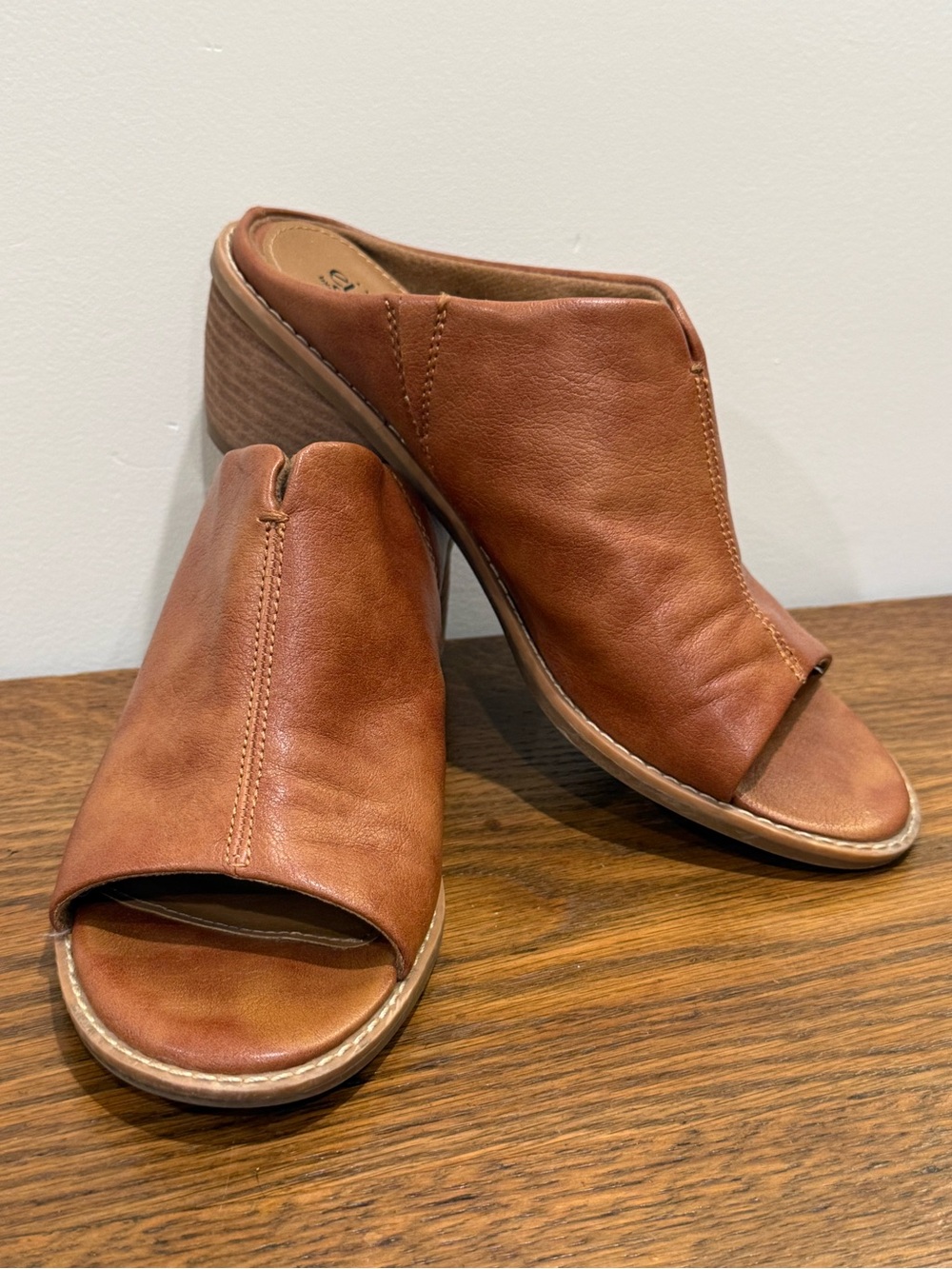 Sofft Women's Open-Toe Leather Mules in Cognac Brown